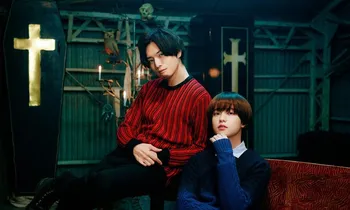 Cười té ghế mà đồng cảm với “Aoki Vampire”: Ngay cả ma cà rồng cũng lao đao vì đại dịch!