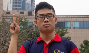 Nam sinh chuyên Toán bứt phá ngoạn mục ở câu hỏi cuối Chung kết OlympiAms 2024