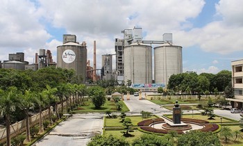 Công ty Xi măng Vicem Hoàng Thạch.