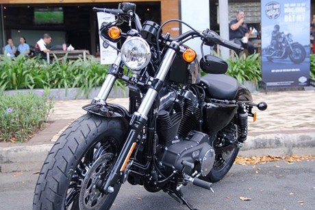 Chi tiết Harley Forty-Eight 2016 vừa ra mắt tại Việt Nam