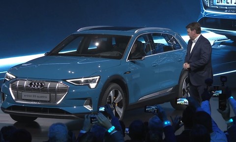 Audi e-tron - SUV chạy điện đầu tiên của Audi sắp bán ở Mỹ