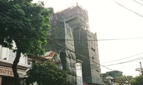 Thêm nhiều nhà cao tầng quanh hồ Hoàn Kiếm sẽ bị 'cắt ngọn'