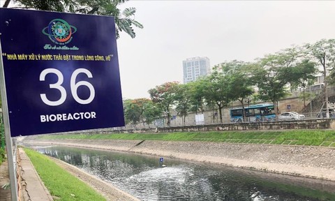 Dư luận hoài nghi xử lý ô nhiễm sông Tô Lịch, đơn vị cung cấp 'bảo bối' nói gì?