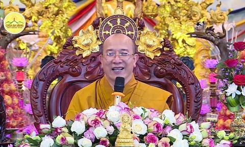 Sư trụ trì chùa Ba Vàng: Thu tiền theo yêu cầu của vong