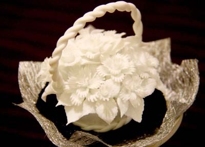 Ngỡ ngàng hoa sứ