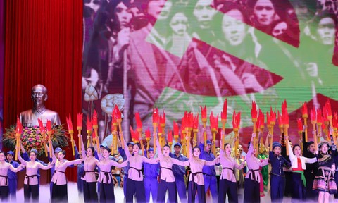 Lễ kỷ niệm 130 năm Ngày sinh Chủ tịch Hồ Chí Minh
