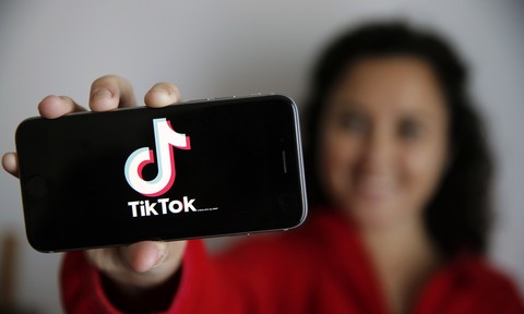 Ông Trump cho Microsoft 45 ngày để mua TikTok