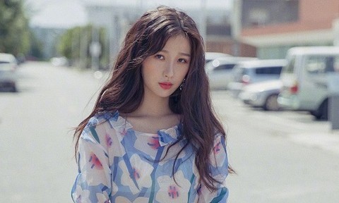 Trong thế giới fangirl: Tôi muốn là ngôi sao nhỏ tỏa sáng cùng Ngu Thư Hân