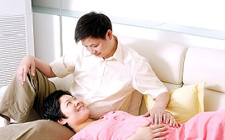 Cách 'yêu' an toàn cho thai nhi