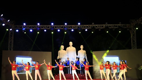 Hàng vạn thanh niên Nghệ An tham gia tình nguyện hè trong 20 năm