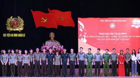 Hội thi về chủ nghĩa Mác-Lênin, tư tưởng Hồ Chí Minh của chiến sĩ công an
