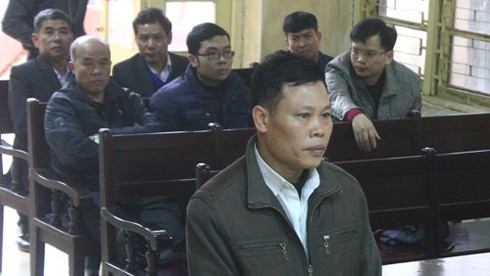 Xét xử hai cán bộ gây oan sai cho ông Nguyễn Thanh Chấn