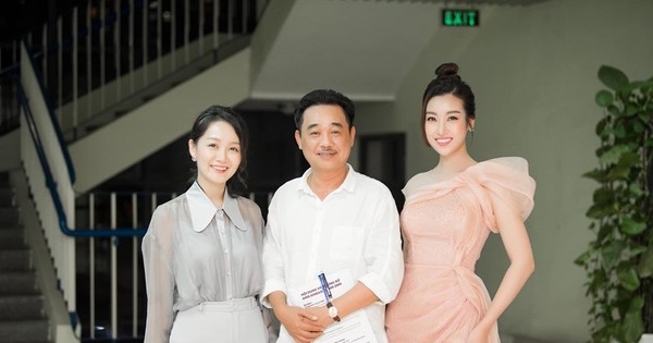 Hoa hậu Mỹ Linh vai trần yêu kiều làm giám khảo cùng 'Ngọc hoàng' Quốc Khánh