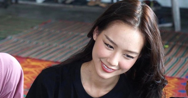 Showbiz 18/9: Hoa hậu Bảo Ngọc nhận nuôi bé gái mồ côi trong vụ cháy chung cư mini ở Hà Nội