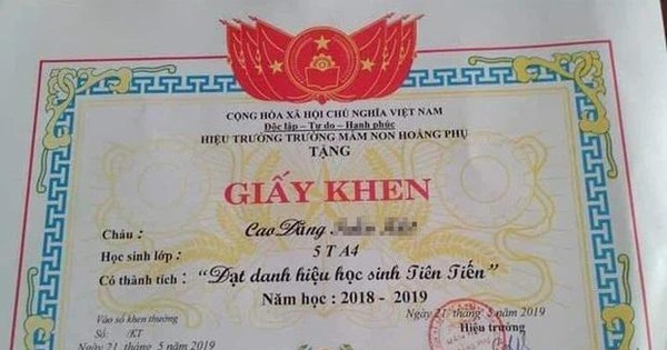 Bỏ Giấy Khen 'Học Sinh Tiên Tiến', Bộ Giáo Dục Nói Gì?