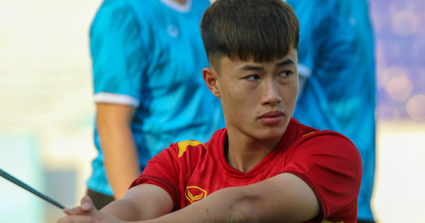 Cậu út U23 Nguyễn Văn Trường: Học Ronaldo, thần tượng Văn Quyết