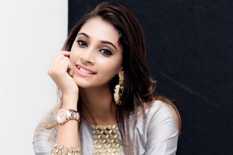 Top 10 Cô gái đẹp nhất Ấn Độ Nổi tiếng với sắc đẹp và tài năng