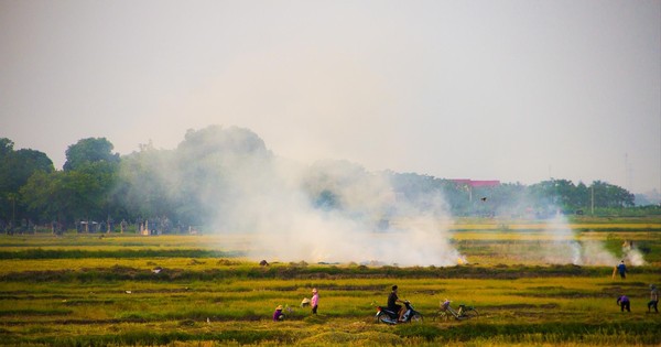 Làn sóng khí hậu và khí thải từ nước ngoài ảnh hưởng đến ô nhiễm không khí ở Hà Nội như thế nào?