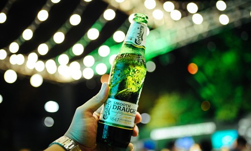 Những yếu tố tạo nên chất bia êm mượt đặc trưng của Carlsberg ...