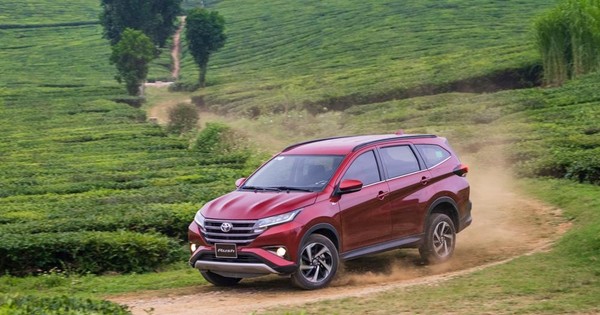 Toyota Rush và Suzuki XL7: Đẳng cấp tạo sự khác biệt