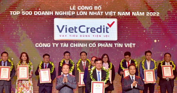 Lần thứ hai liên tiếp, VietCredit lọt top 500 doanh nghiệp lớn nhất Việt Nam VNR500 2022