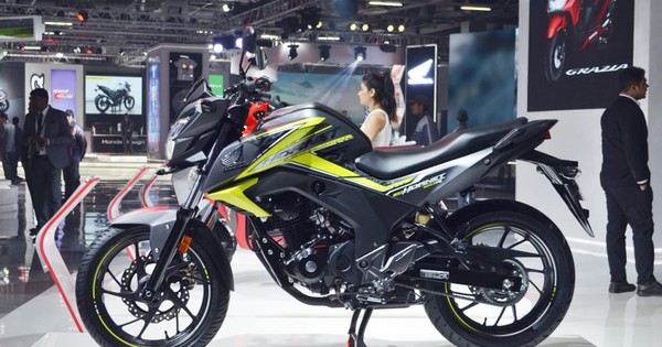 Honda Hornet CB160R CBS 2017 giá hơn 70 triệu đồng vừa về Sài Gòn   CafeAutoVn