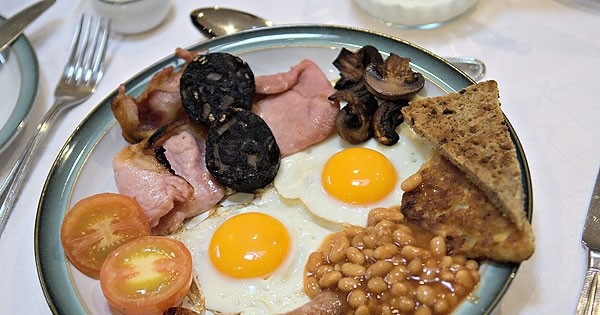 Những cách ăn sáng 'giết' sức khỏe cực nhanh, hầu như người Việt nào cũng mắc