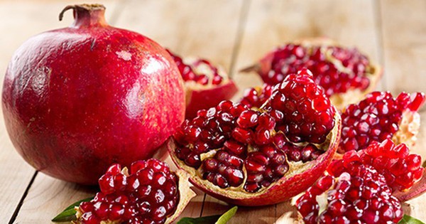 Những chất dinh dưỡng nào trong trái cây có thể gây hại cho người bị suy thận?
