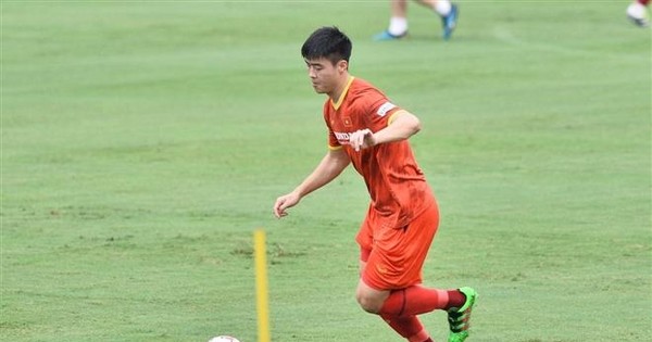 Trung vệ Duy Mạnh: Trung Vệ Duy Mạnh: