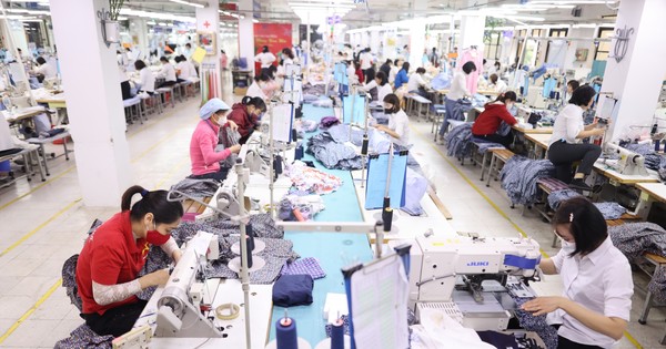 Các ‘ông lớn’ bán lẻ chỉ lối cho doanh nghiệp Việt tham gia chuỗi cung ứng toàn cầu
