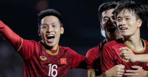 Hùng Dũng, Hoàng Đức, Tiến Linh dự SEA Games 31 cùng U23 Việt Nam