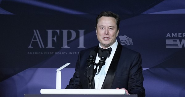 Bài viết của tỷ phú Elon Musk gây ‘bão’ ở Đức