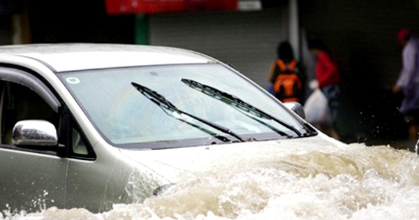 Nguyên nhân dẫn đến xe bị ngập nước là gì?
