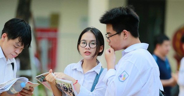 Điểm chuẩn 4 trường chuyên ở Hà Nội những năm qua: Trường nào, lớp nào cao  nhất?