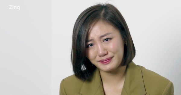 Văn Mai Hương rơi nước mắt khi nhắc đến sự cố bị hack camera nhà riêng