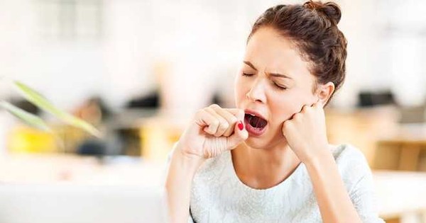 Ngáp nhiều liên quan tới vấn đề gì trong cơ thể?

