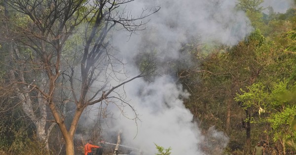 Pakistan tuyên bố sớm 'san bằng tỷ số', Thủ tướng Ấn Độ hủy chuyến công du châu Âu