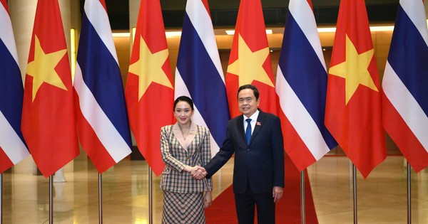 Thủ tướng Thái Lan hội kiến Chủ tịch Quốc hội Trần Thanh Mẫn