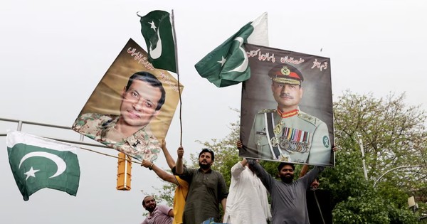 Nhân vật quyền lực nhất Pakistan được tung hô sau cuộc xung đột với Ấn Độ