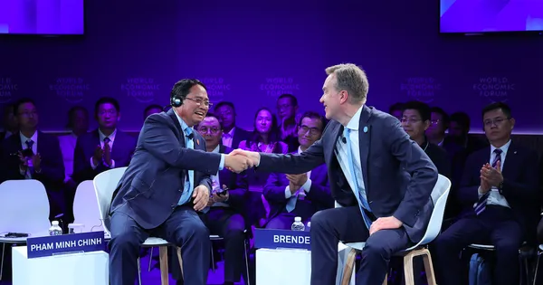 Dấu ấn của Thủ tướng Phạm Minh Chính tại WEF Thiên Tân