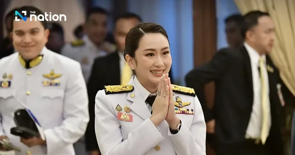 Đảng đối lập Thái Lan dừng kiến nghị bỏ phiếu bất tín nhiệm thủ tướng bị đình chỉ