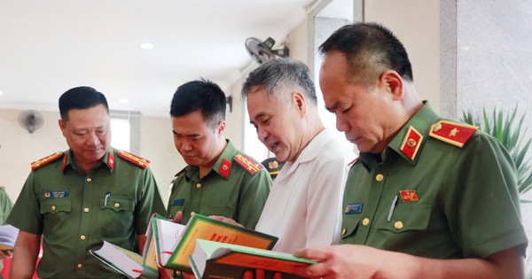 Công an Hà Nội nghiên cứu, quán triệt một số tác phẩm của Tổng Bí thư Tô Lâm