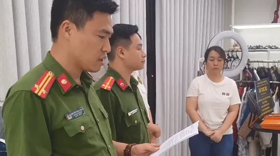 Hà Nội: Tạm giữ chủ shop online có doanh thu hơn 834 tỷ đồng nhưng không kê khai nộp thuế
