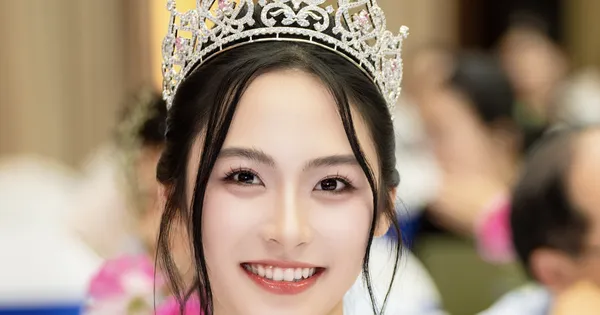 Á hậu Vân Nhi ngưỡng mộ Mai Phương Thúy, lần đầu nói về chuyện tình cảm