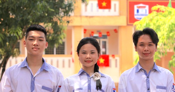 Học sinh Nghệ An háo hức 'Nói không với thuốc lá, thuốc lá điện tử'
