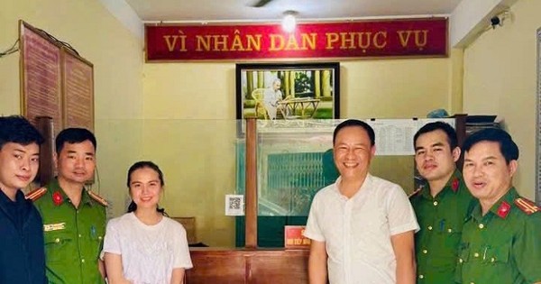 Quản lý nhà hàng trả gần nửa tỷ đồng cho người đánh rơi