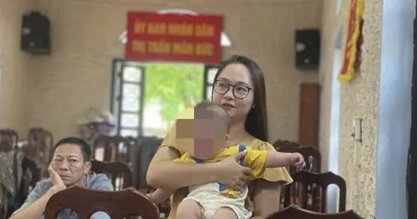 Bé trai 4 tháng tuổi bị bỏ rơi cùng giấy viết tay xin lỗi con