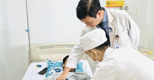 Suýt mất mạng do bị đâm xuyên bụng, thủng nhiều nội tạng