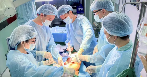 60 lần mổ để giữ tính mạng: Bi kịch thẩm mỹ từ Dubai về Việt Nam