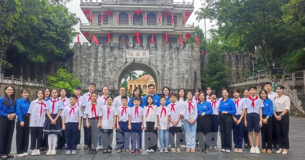 Giao lưu thiếu nhi Việt - Trung